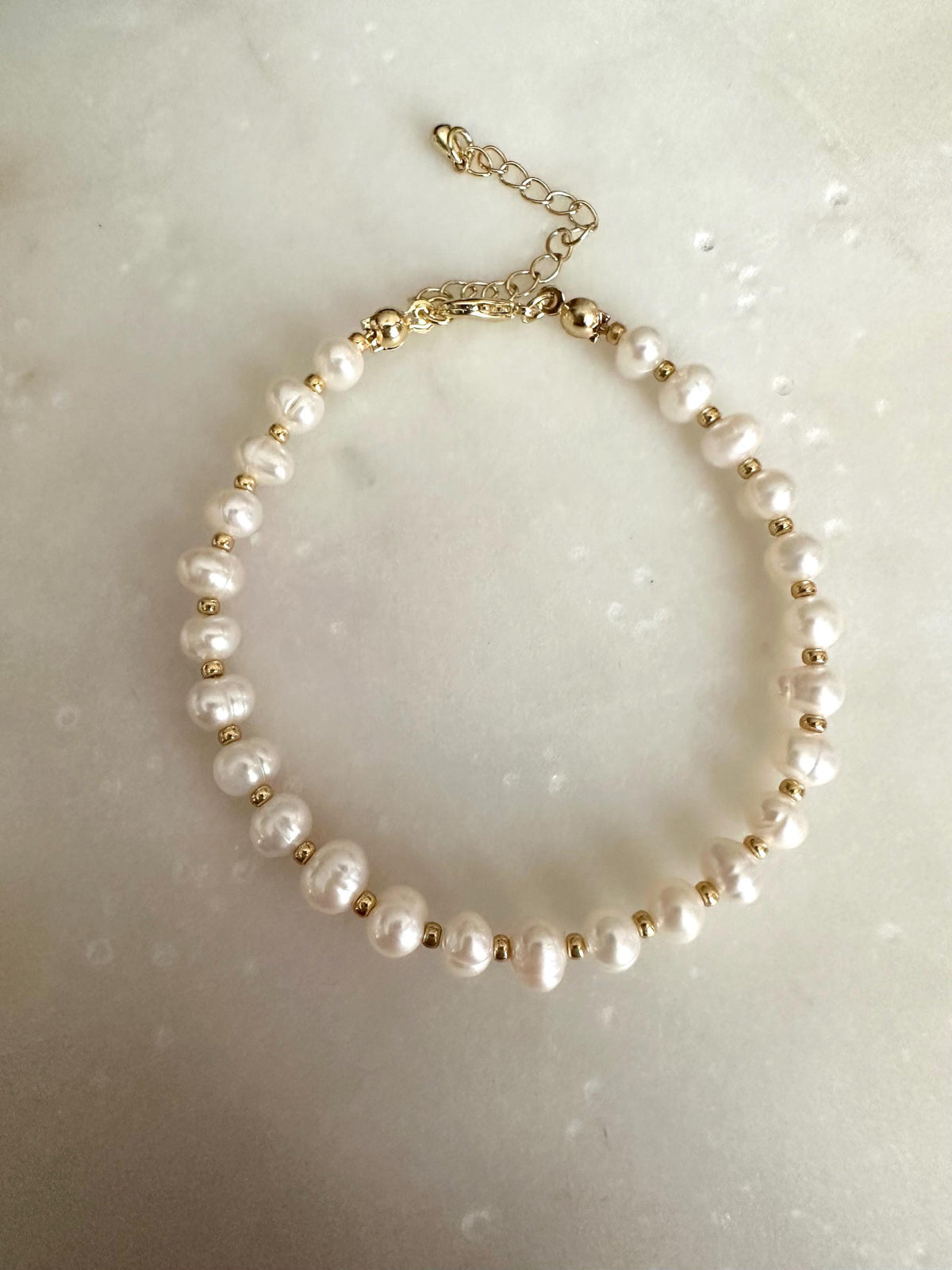 Freshwater Pearl Bracelet Gold Filled Pearl Bracelet Minimal Pearl Jewelry Adjustable Pearl Bracelet Elegant Bridal Bracelet