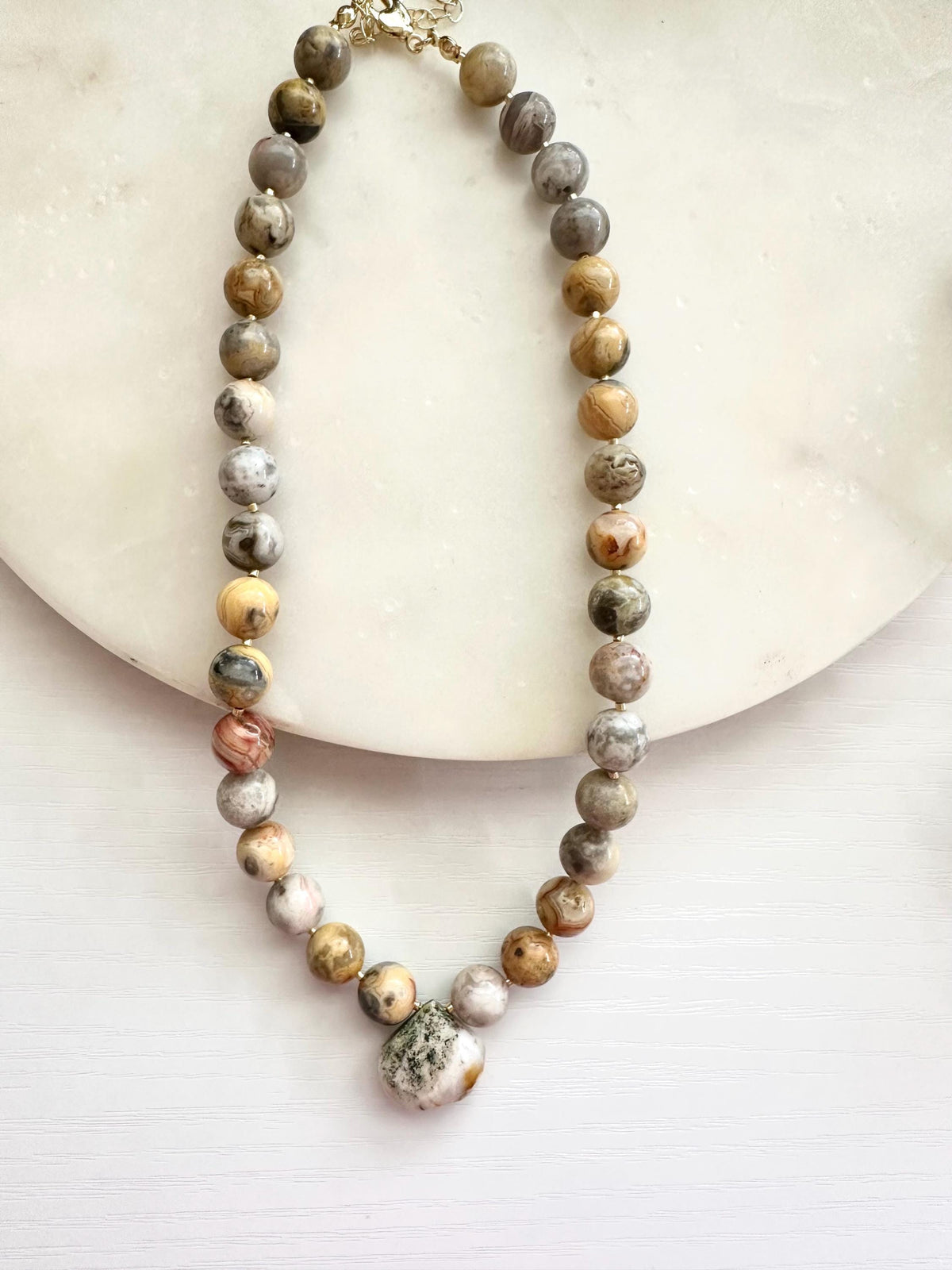 Crazy Lace Agate Necklace, Moss Agate Drop Pendant, Neutral Necklace, Beaded Jewelry