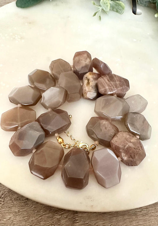 Peach Moonstone Beaded Necklace- Chunky Necklace -Gift-Wedding-Bridesmaid