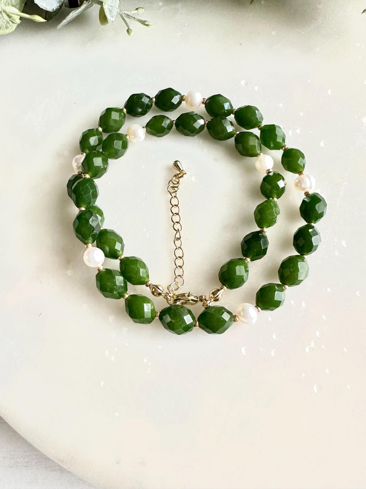 Emerald Green Jade and Freshwater Pearls Beaded Necklace -Gift-Wedding-Bridesmaids