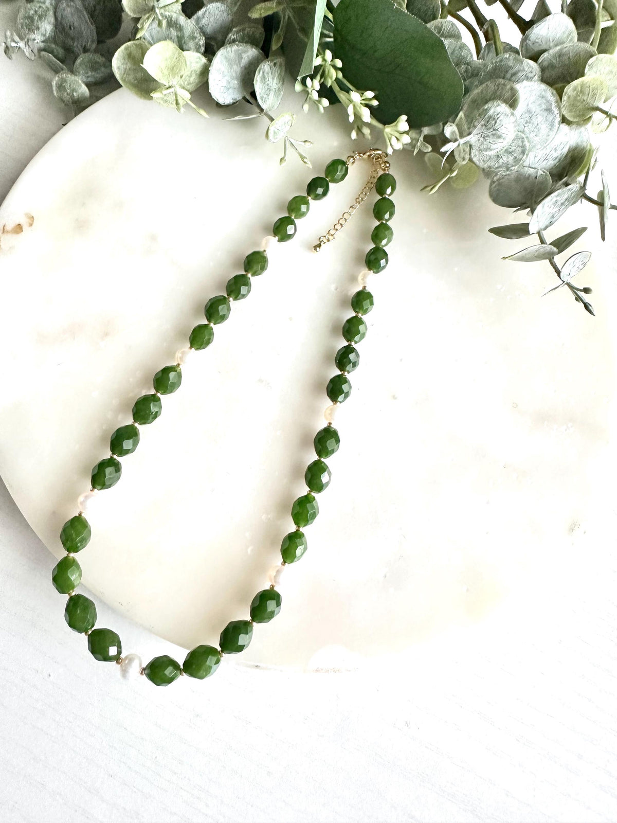 Emerald Green Jade and Freshwater Pearls Beaded Necklace -Gift-Wedding-Bridesmaids