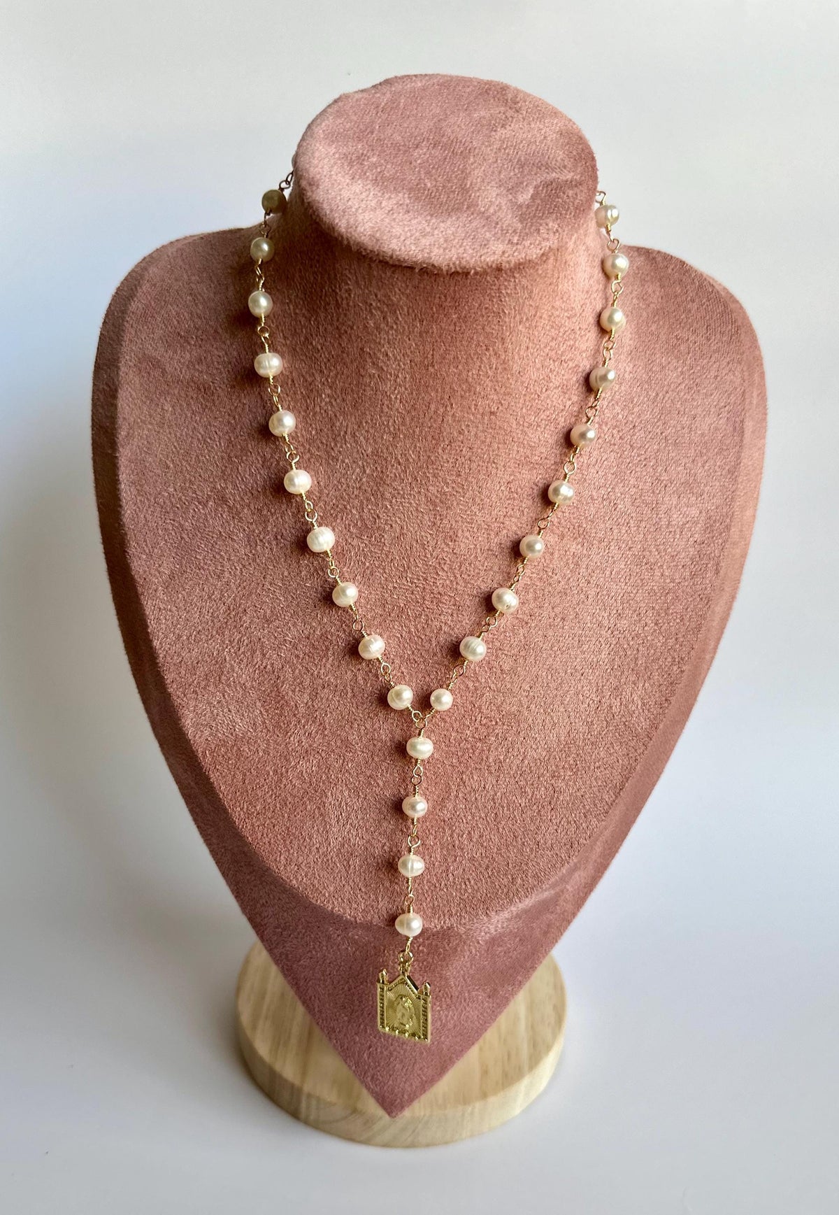 Freshwater Pearl Lariat Necklace • Virgen Mary Pendant Necklace • Hand Wire Wrapped Rosary Style Necklace • Religious Gift for Her