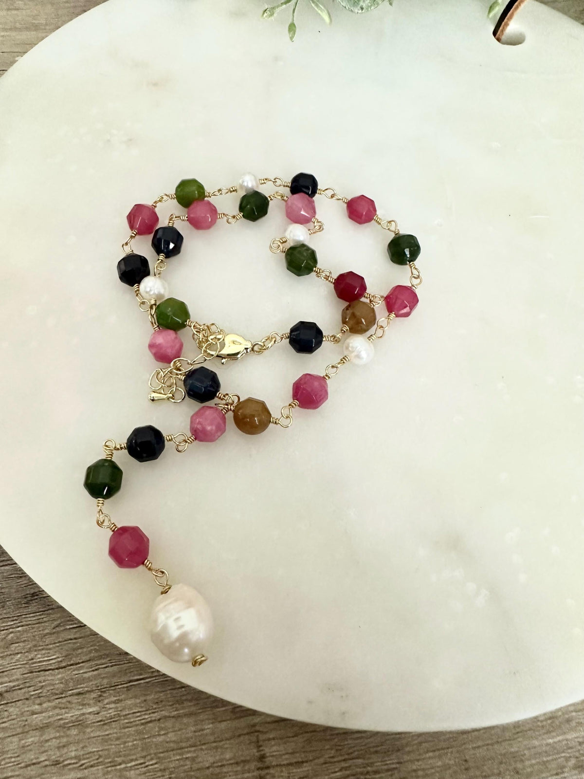 Multicolor Jade Lariat Necklace with Freshwater Pearls, Baroque Pearl Drop, Gold Necklace