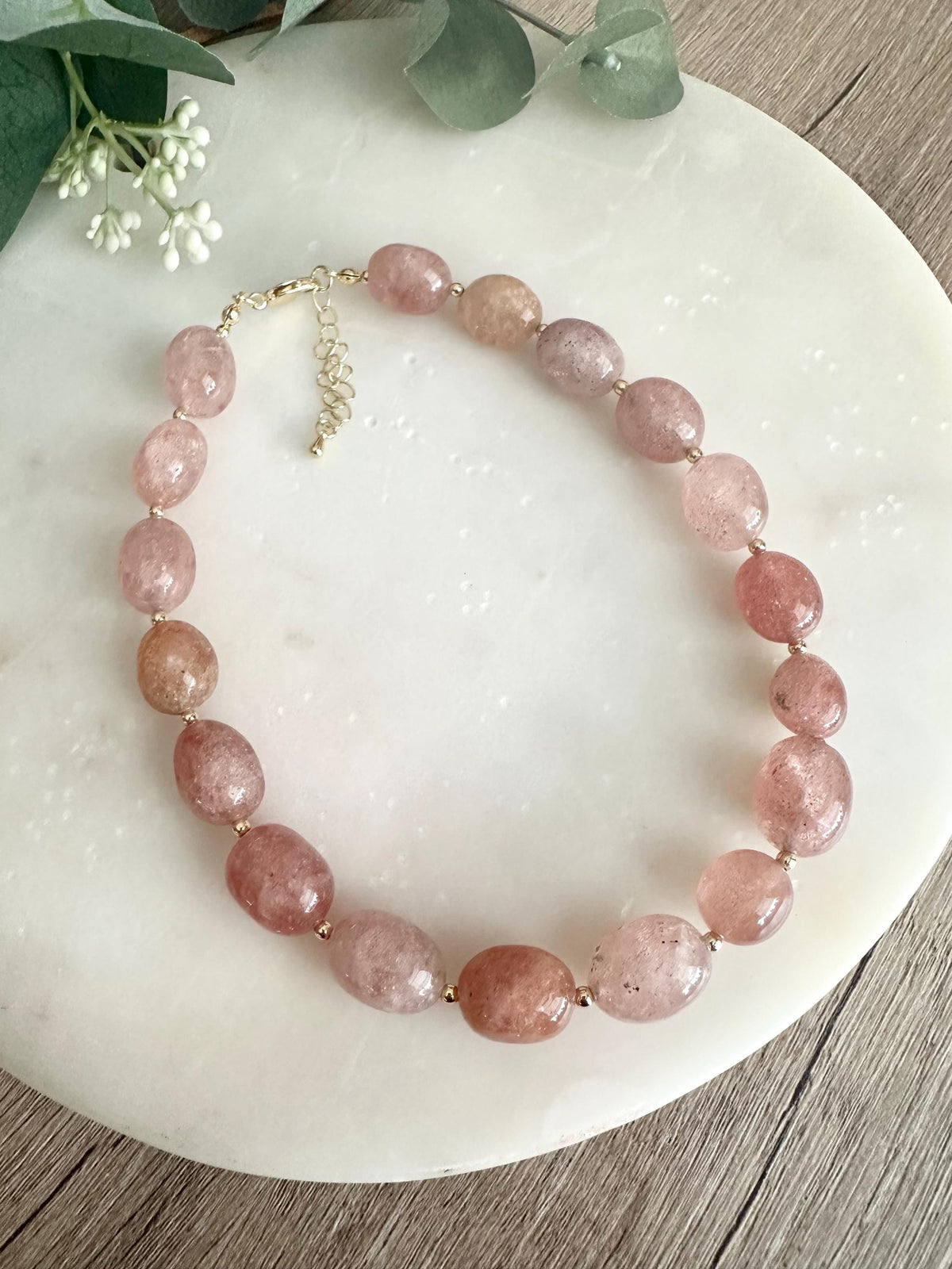 Strawberry Quartz Choker Necklace, Pink Gemstone Jewelry, Gold Filled Beaded Necklace, Everyday Minimal Necklace