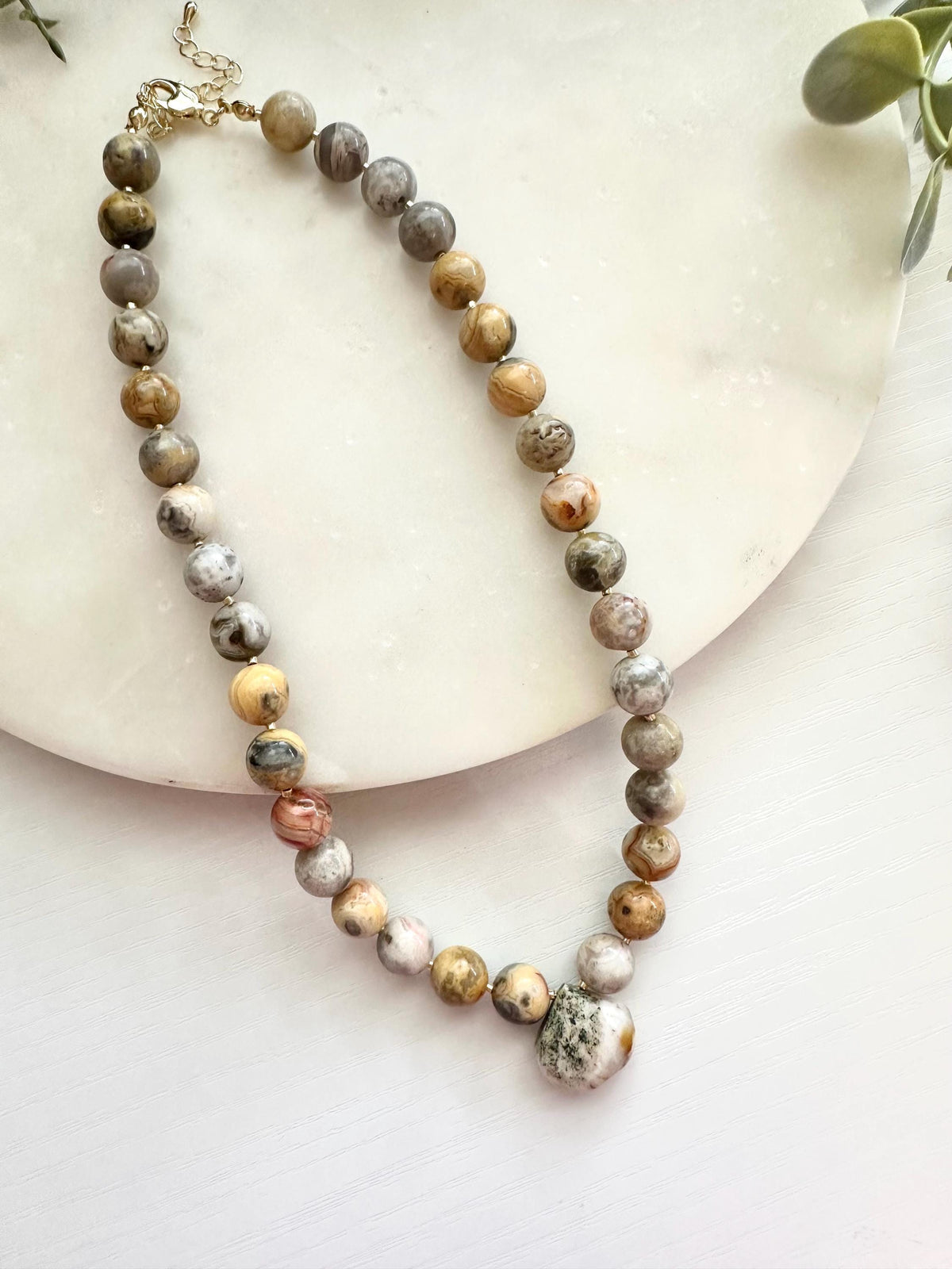 Crazy Lace Agate Necklace, Moss Agate Drop Pendant, Neutral Necklace, Beaded Jewelry