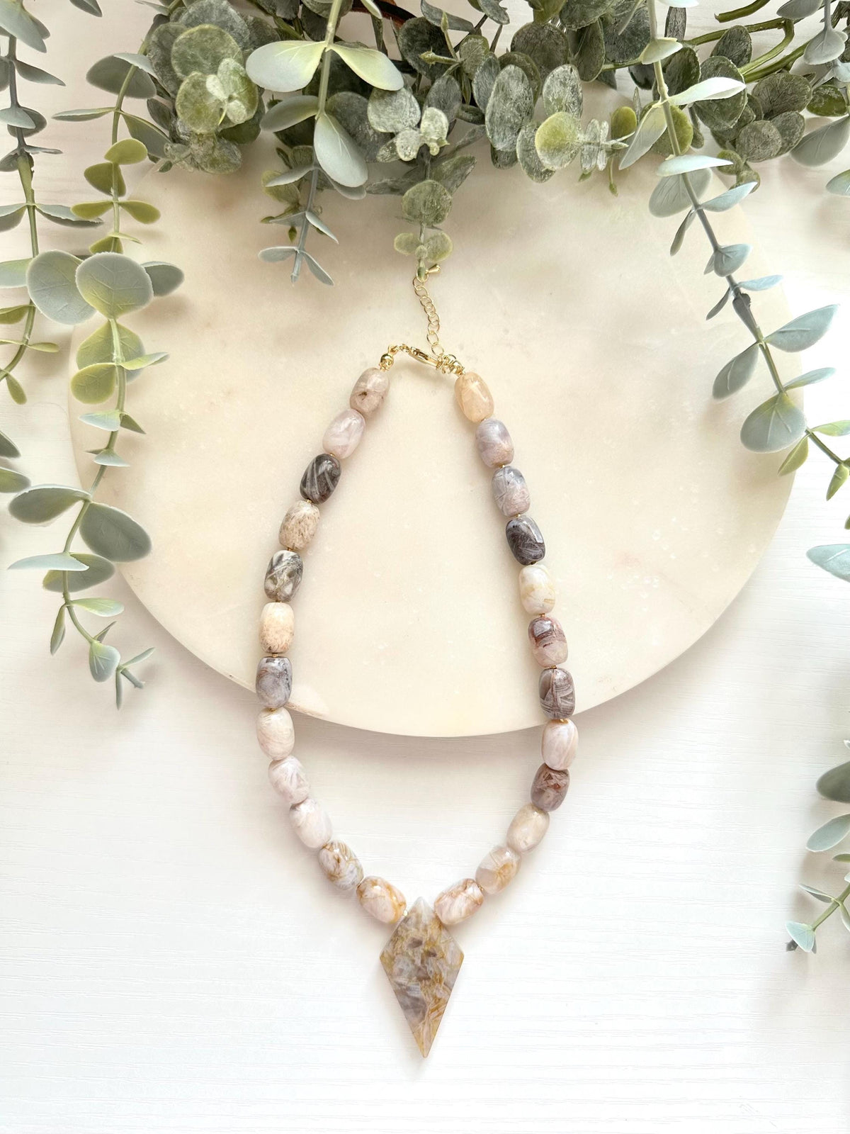 Bamboo Leaf Agate Necklace, Agate Pendant Necklace, Neutral Gemstone Necklace, Statement Stone Necklace