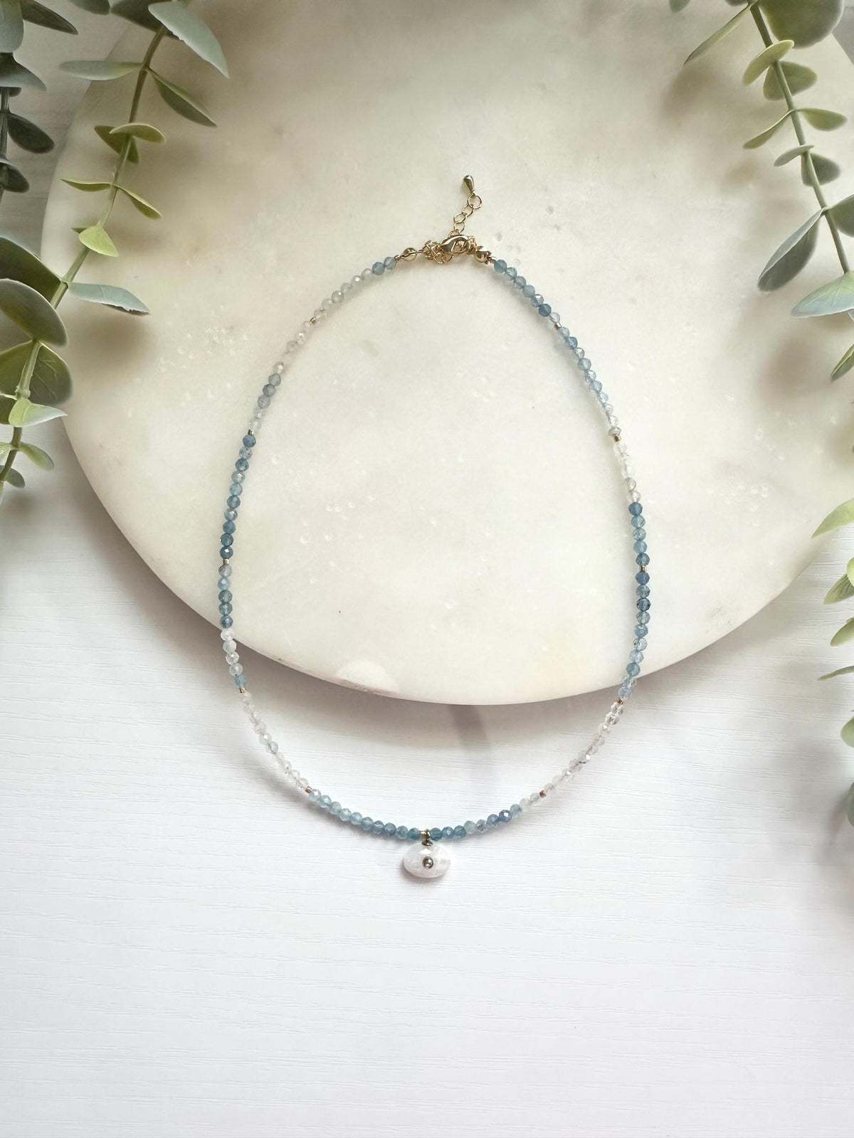 Aquamarine Gradient Necklace, Ombré Aquamarine Necklace, Blue Gemstone Necklace, White Quartz Pendant Necklace